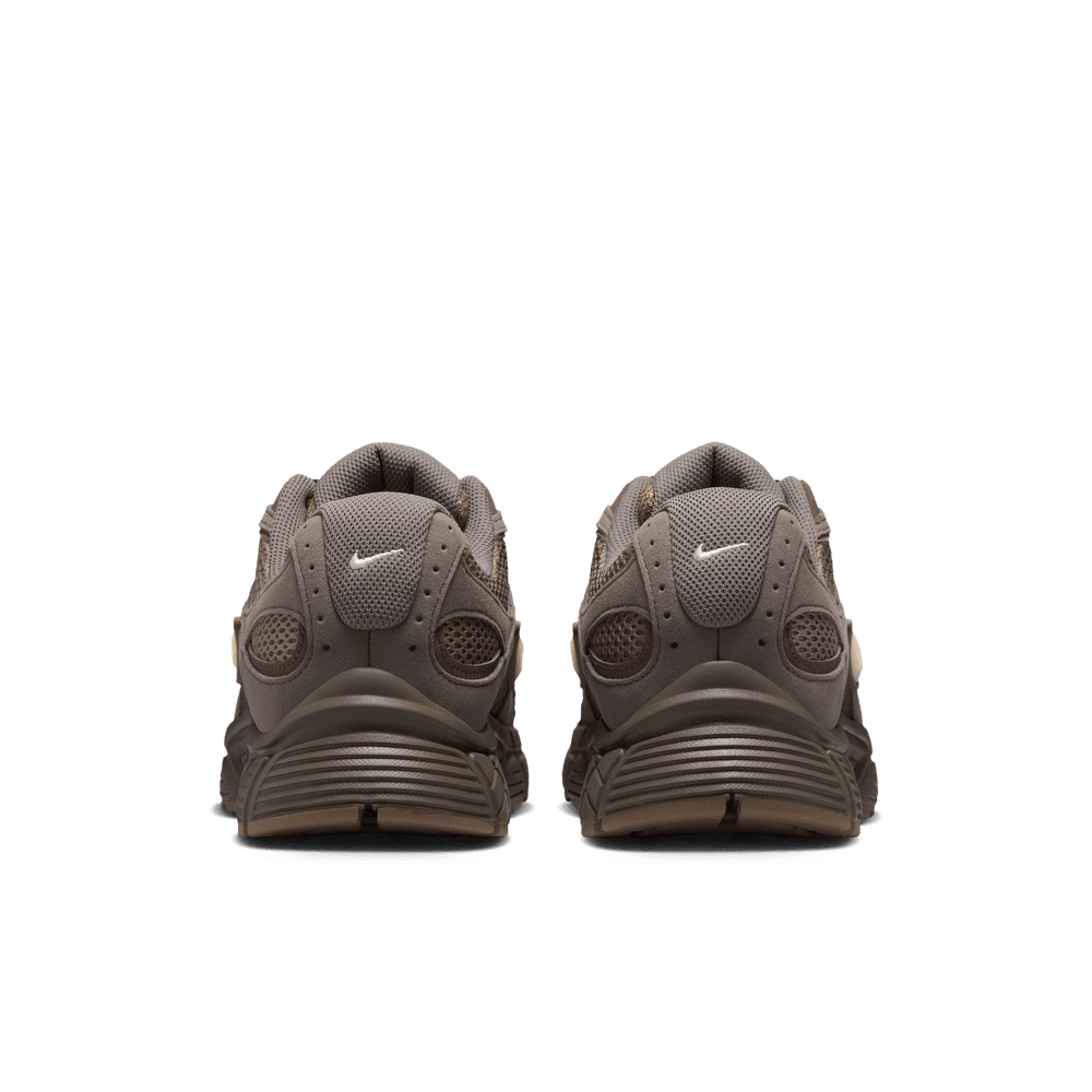 Nike V5 RNR Suede