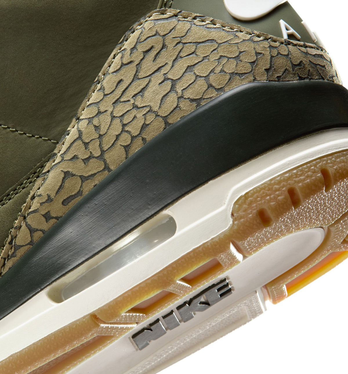 Air Jordan 3 Retro Medium Olive | Men's Lifestyle Shoe | Medium Olive/Sequoia/Light Olive/Sail/Fire Red
